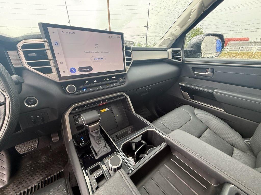 Toyota Tundra Limited CrewMax 4WD 2024