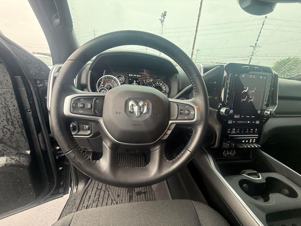 RAM 2500 Big Horn Crew Cab 4WD 2024
