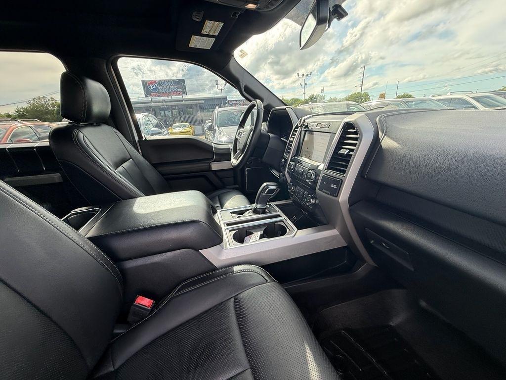 Ford F-150 Lariat SuperCrew 4WD 2018