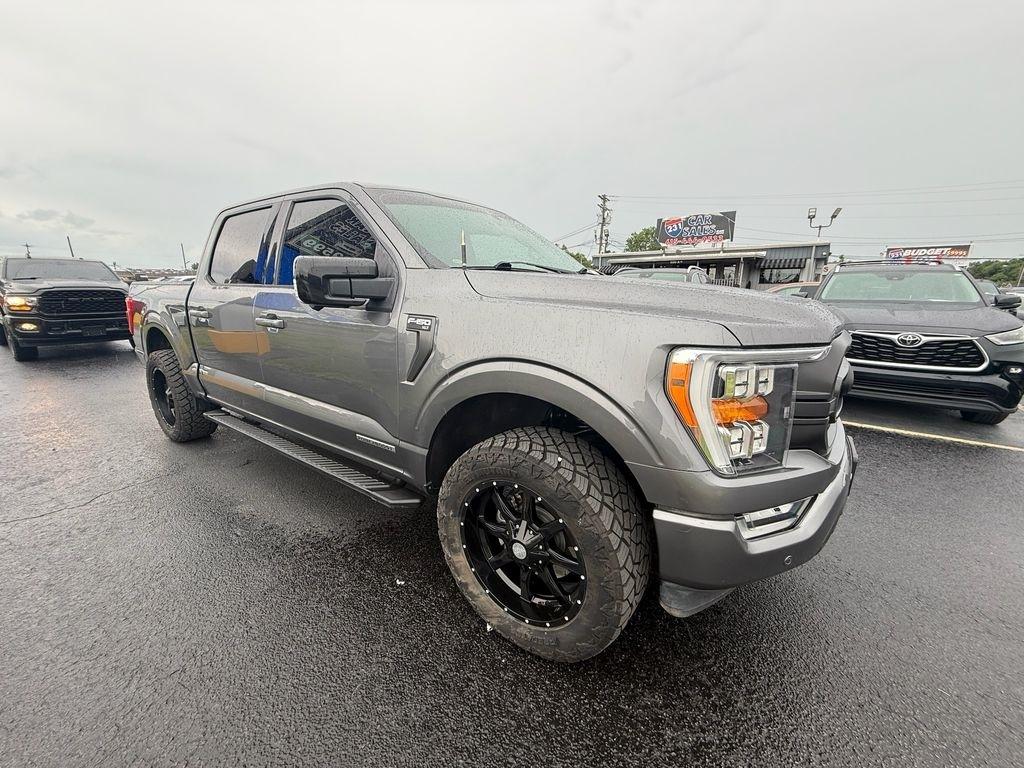Ford F-150 XLT SuperCrew 2WD 2021