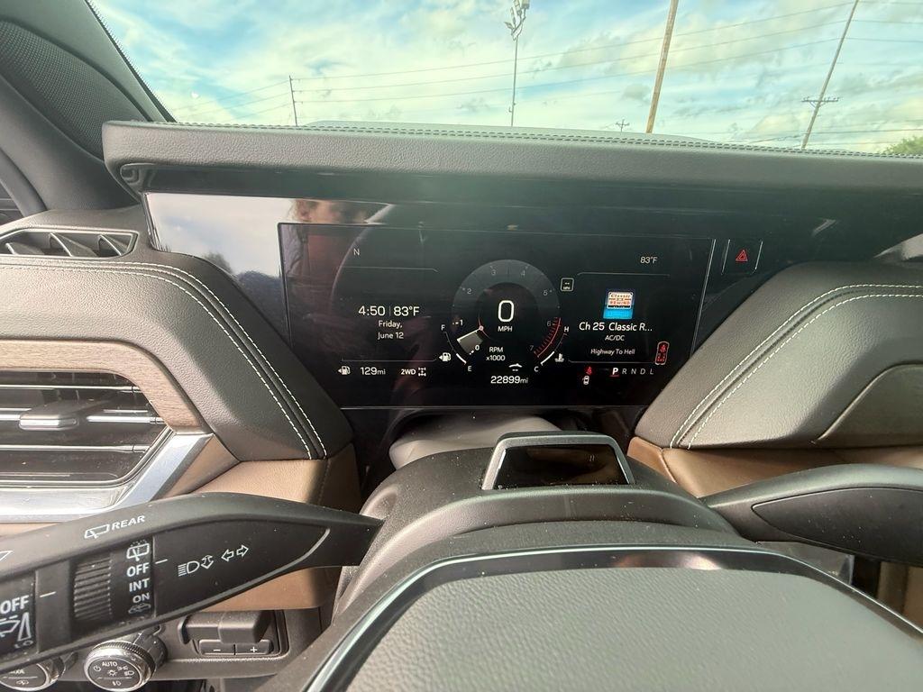 GMC Yukon XL Denali Ultimate 4WD 2025