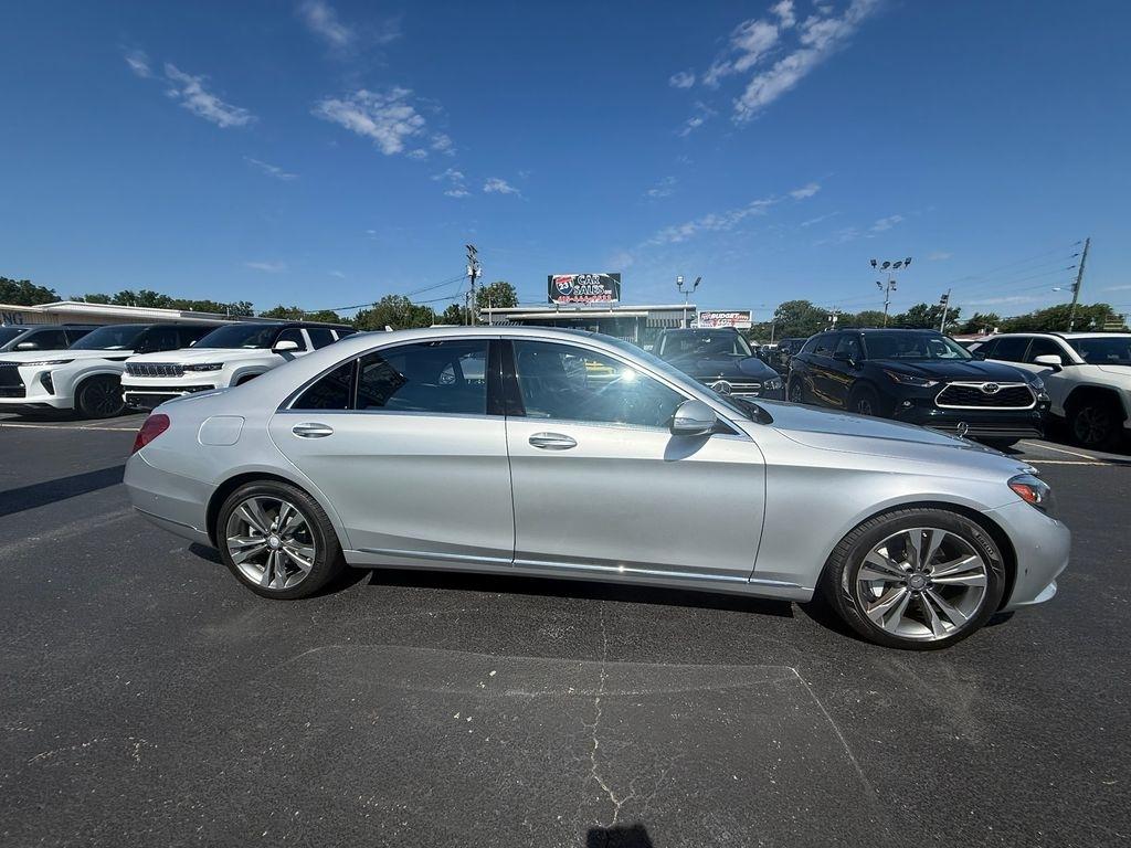 Mercedes-Benz S-Class S550 2014
