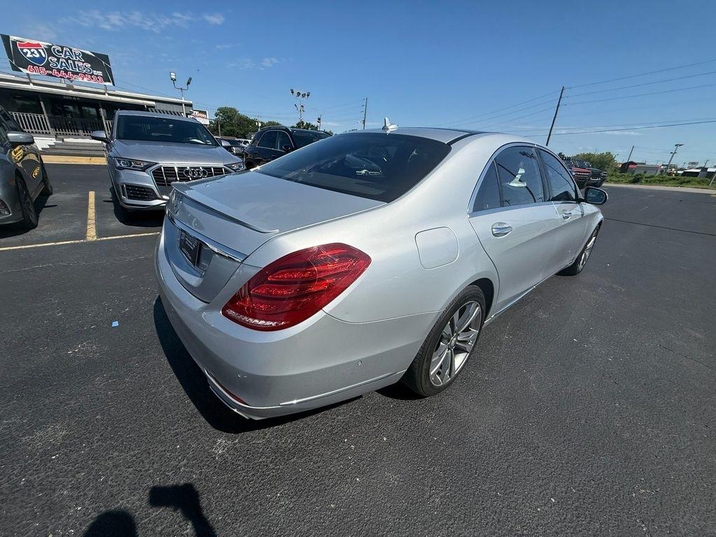 Mercedes-Benz S-Class S550 2014
