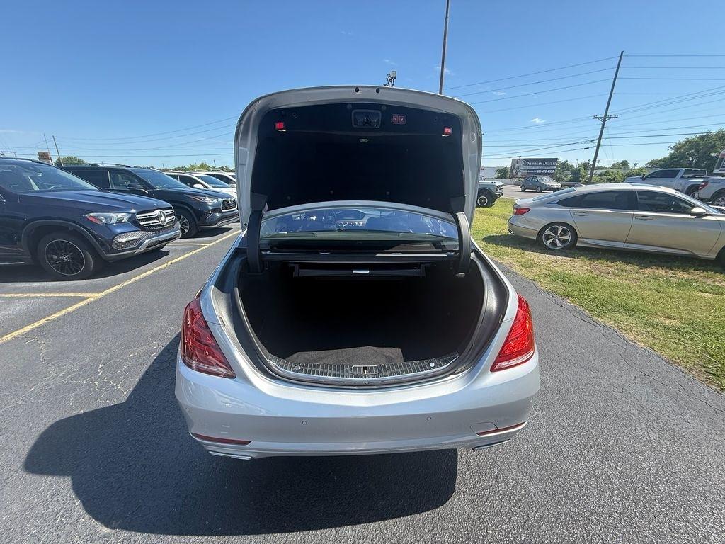 Mercedes-Benz S-Class S550 2014