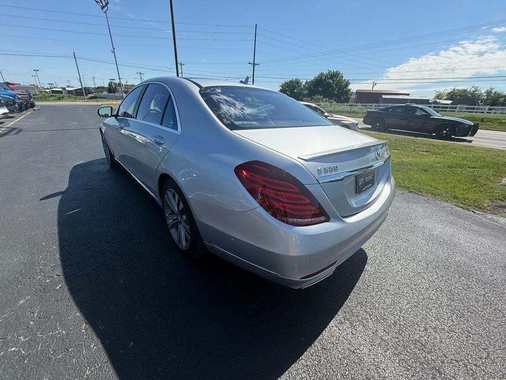 Mercedes-Benz S-Class S550 2014