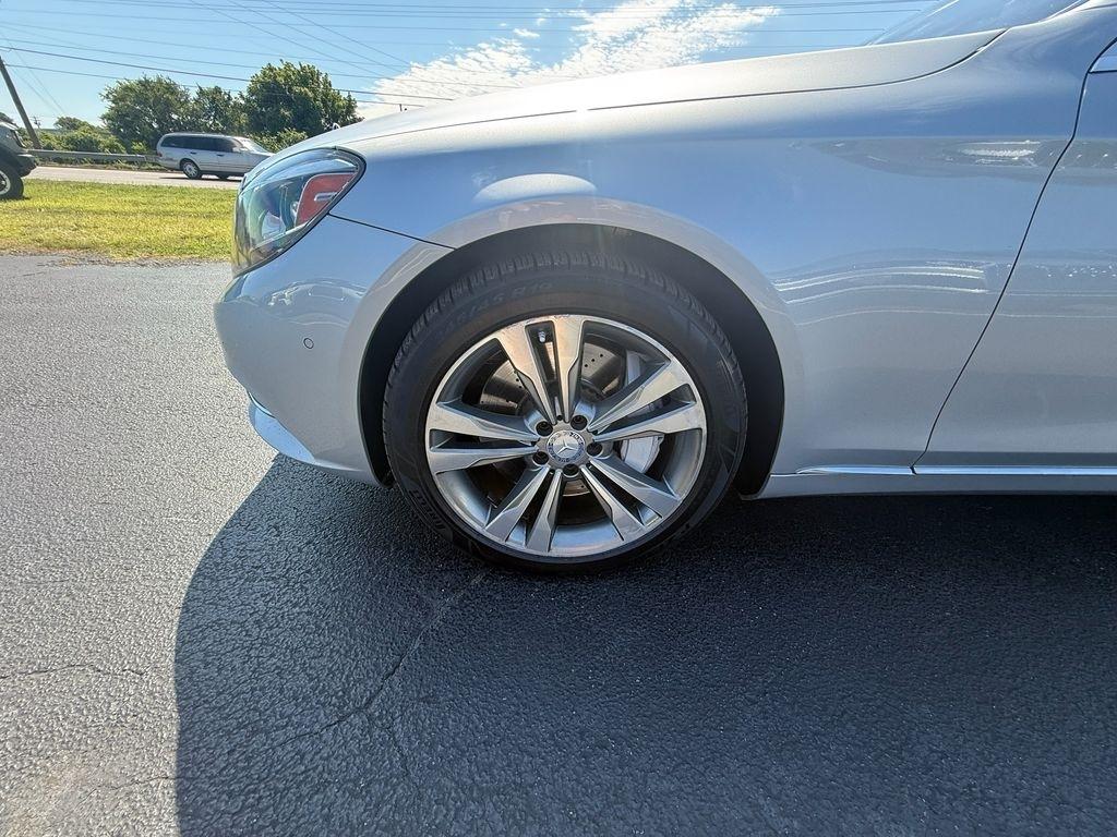Mercedes-Benz S-Class S550 2014
