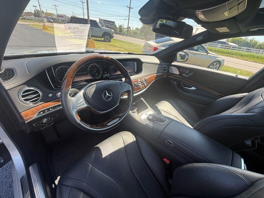 Mercedes-Benz S-Class S550 2014