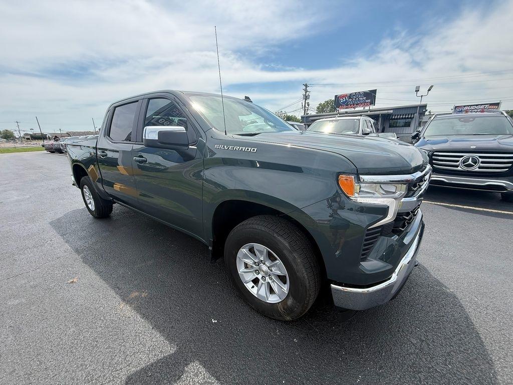 2025 Chevrolet Silverado 1500 LT Crew Cab 4WD