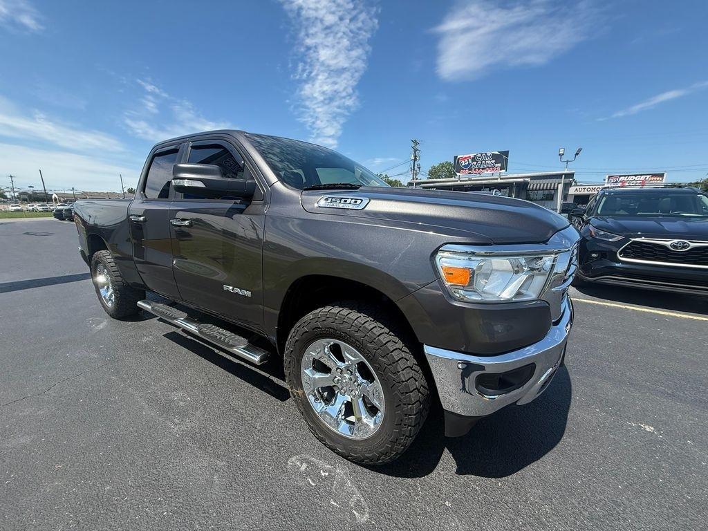 RAM 1500 Big Horn Quad Cab 4WD 2020