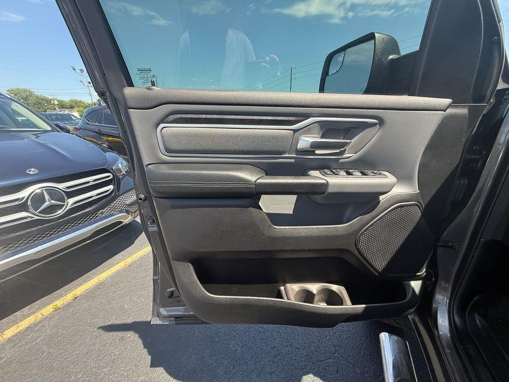 RAM 1500 Big Horn Quad Cab 4WD 2020