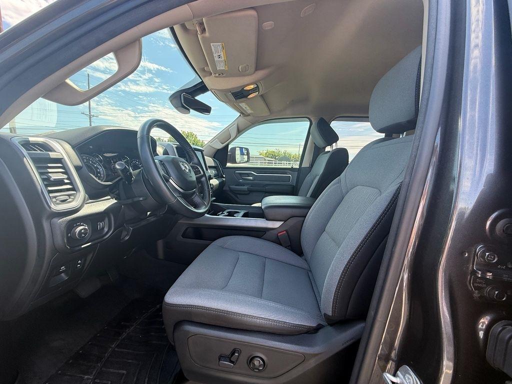 RAM 1500 Big Horn Quad Cab 4WD 2020