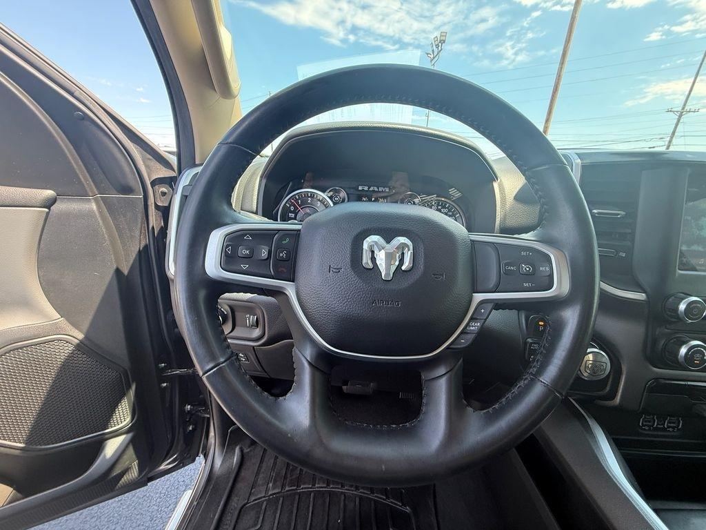 RAM 1500 Big Horn Quad Cab 4WD 2020