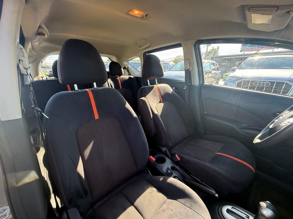 Nissan Versa Note SR 2015