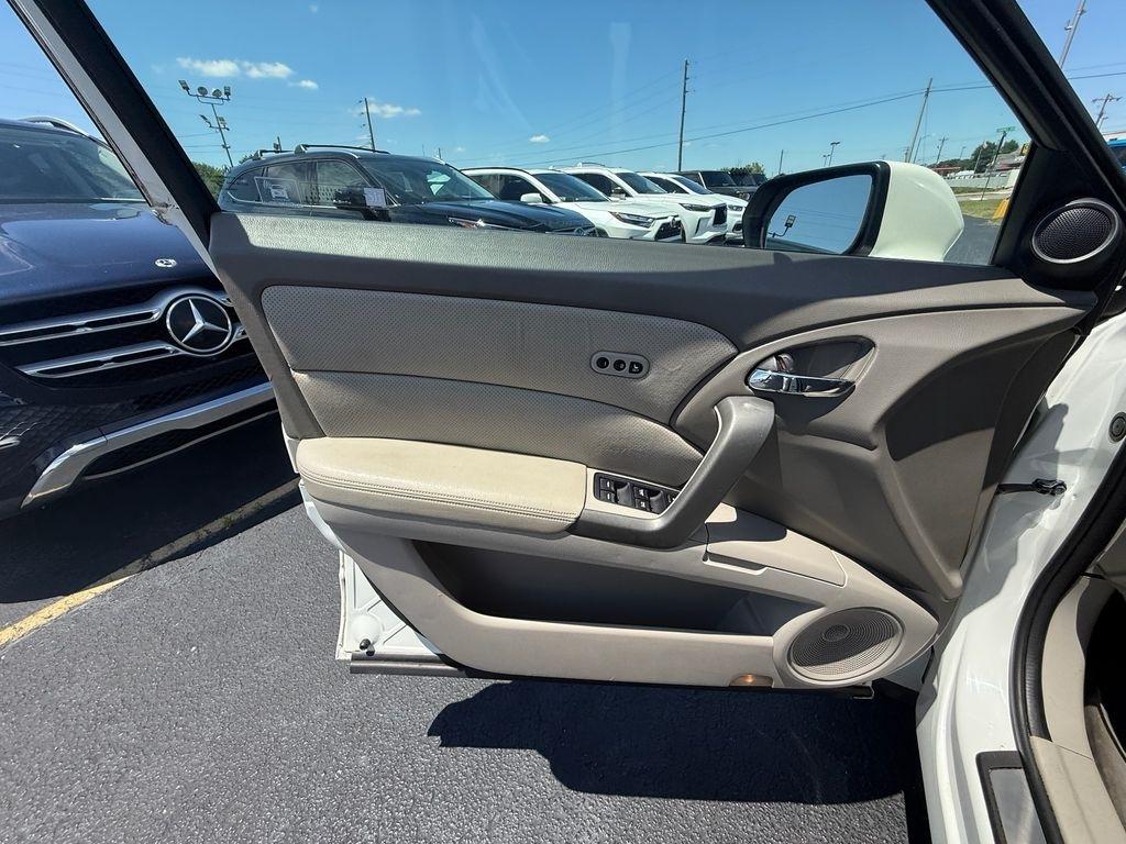 Acura RDX 5-Spd AT with Technology Package 2010
