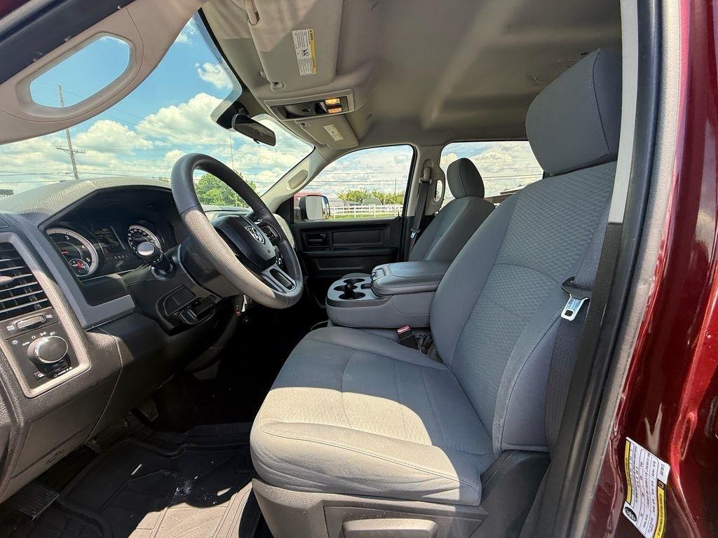 RAM 3500 Tradesman Crew Cab 4WD DRW 2018