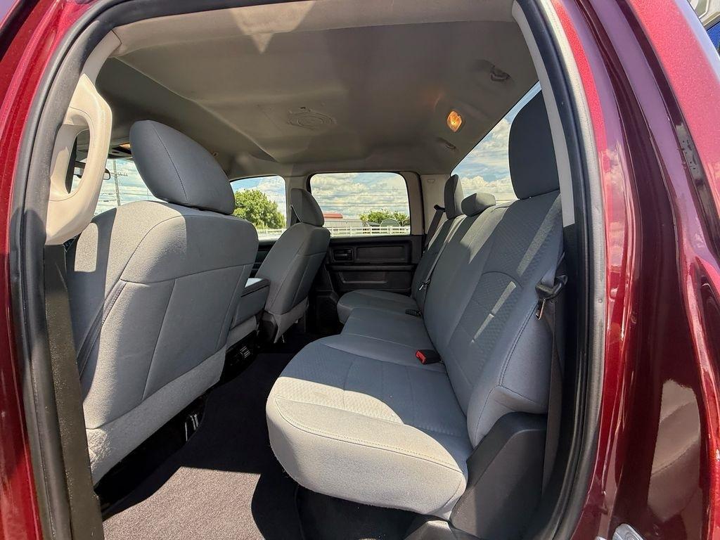 RAM 3500 Tradesman Crew Cab 4WD DRW 2018
