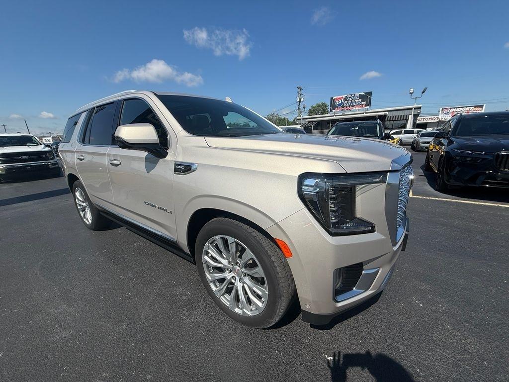 2024 GMC Yukon Denali 4WD
