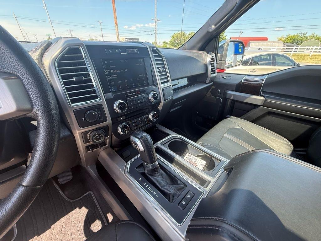 Ford F-150 Lariat SuperCrew 5.5-ft. Bed 4WD 2016