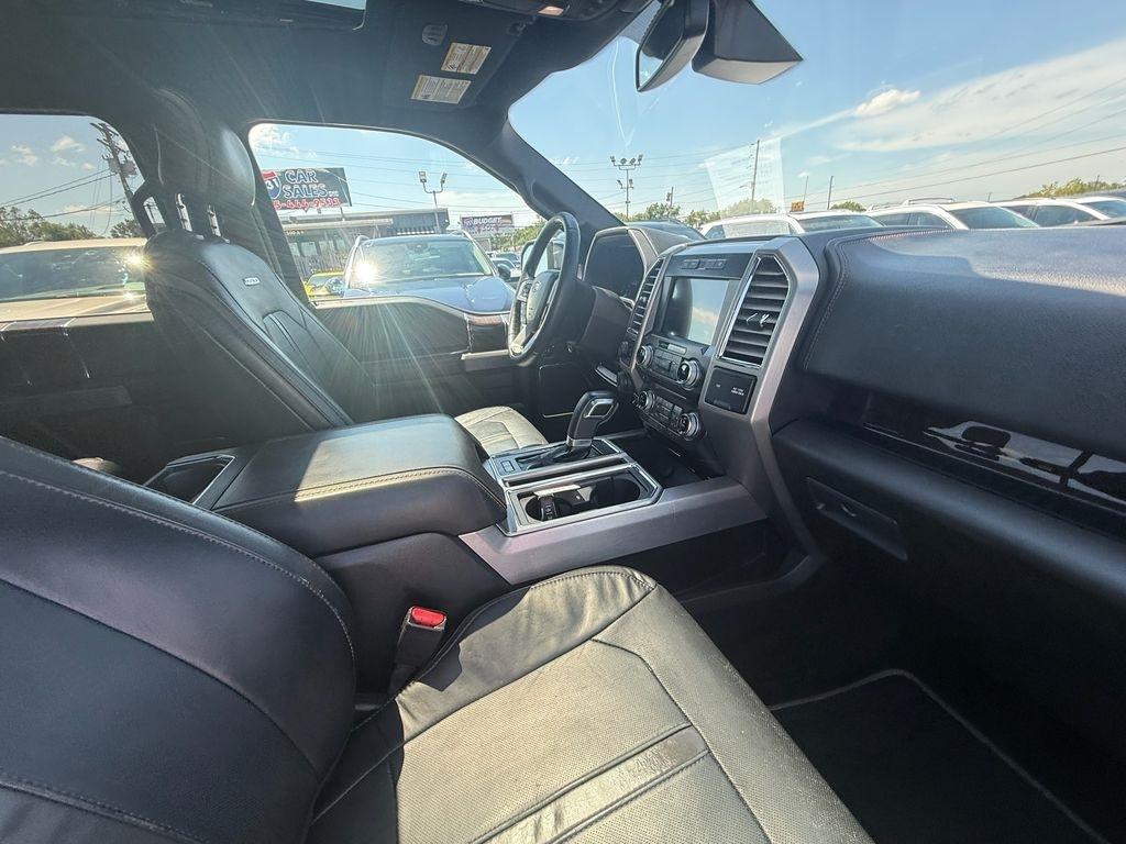 Ford F-150 Lariat SuperCrew 5.5-ft. Bed 4WD 2016