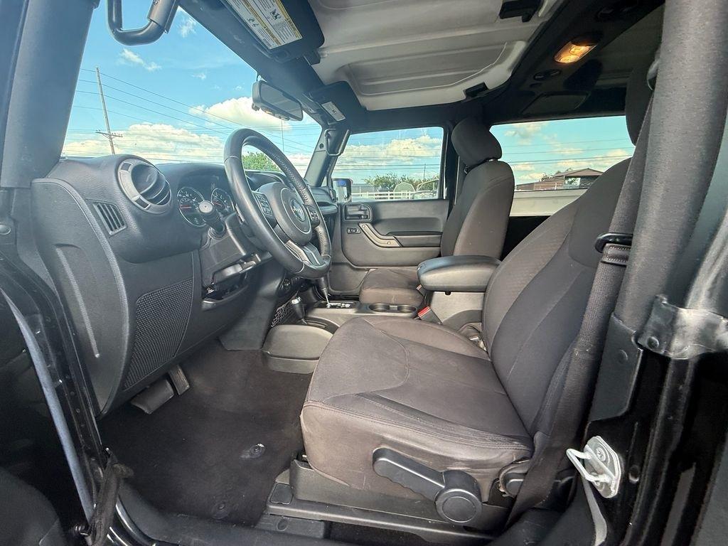 Jeep Wrangler Sport 4WD 2016