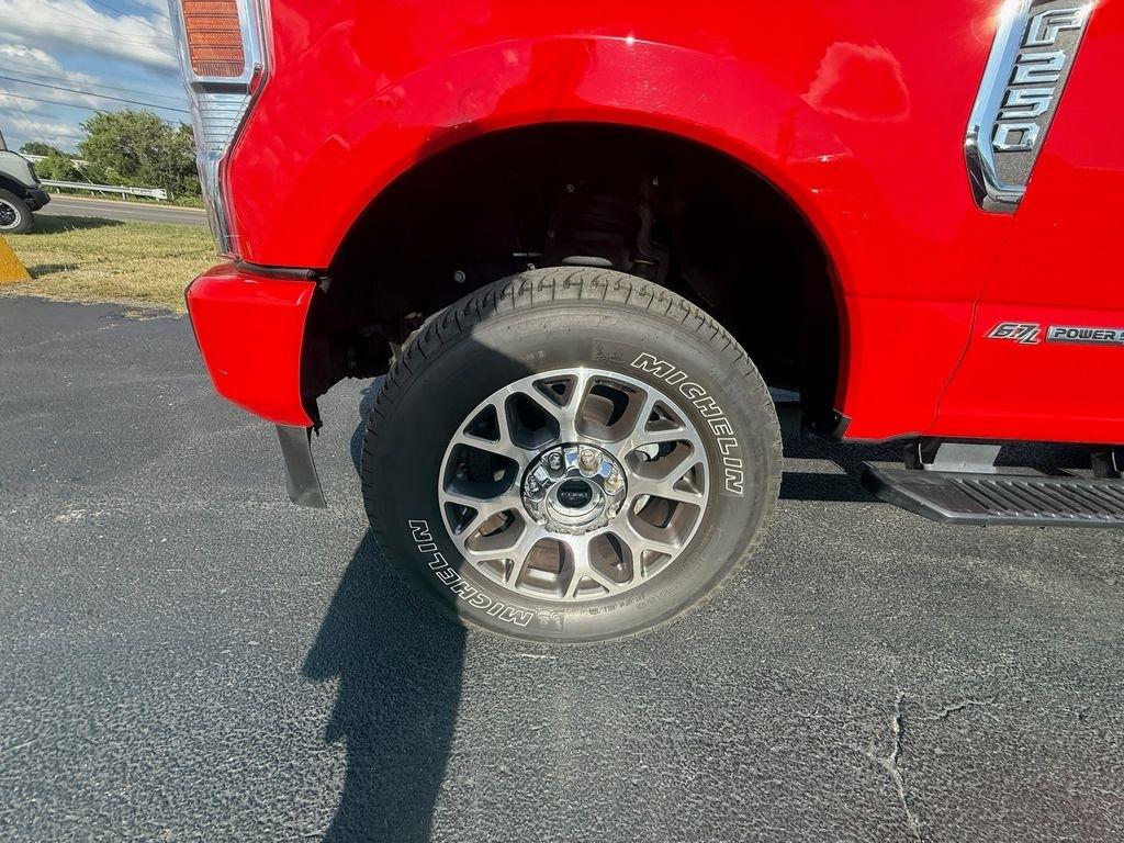 Ford F-250 SD Lariat Crew Cab 4WD 2022
