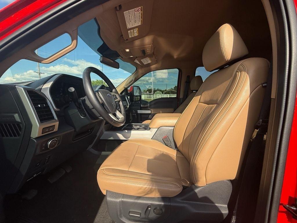 Ford F-250 SD Lariat Crew Cab 4WD 2022