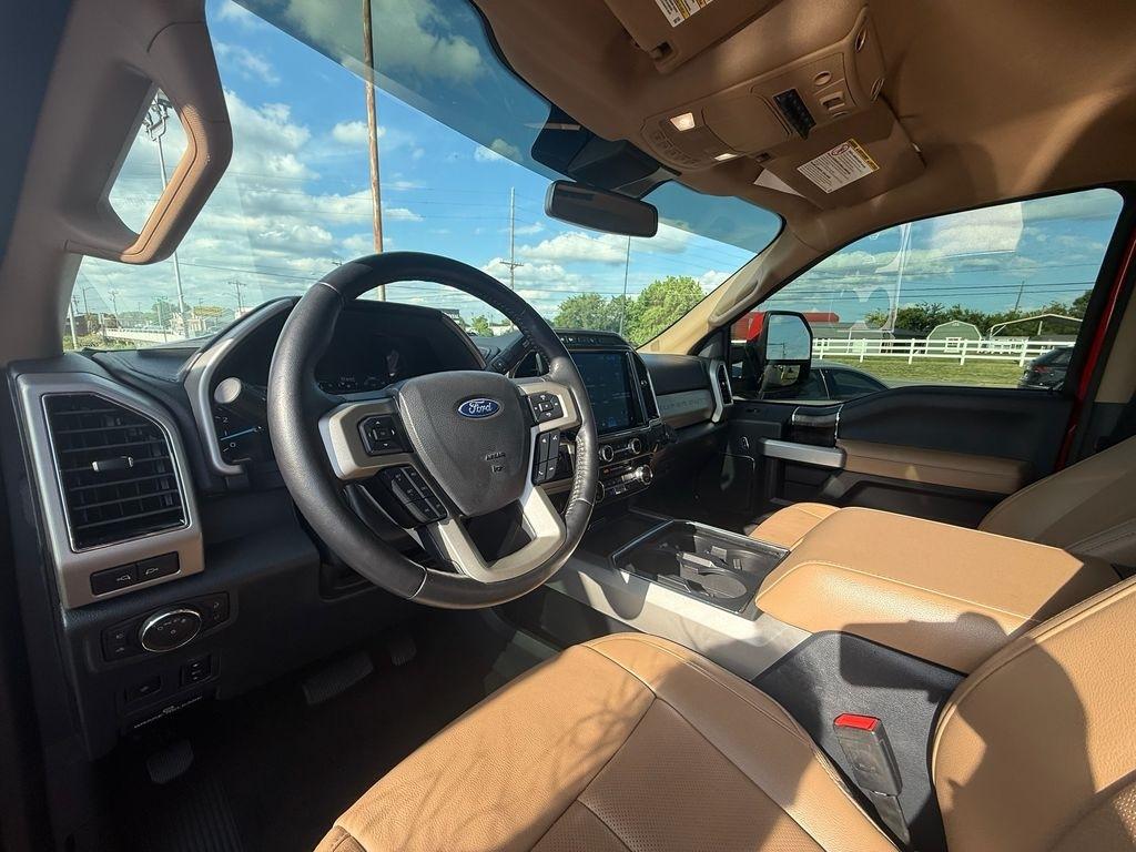 Ford F-250 SD Lariat Crew Cab 4WD 2022
