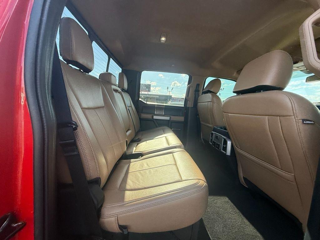 Ford F-250 SD Lariat Crew Cab 4WD 2022