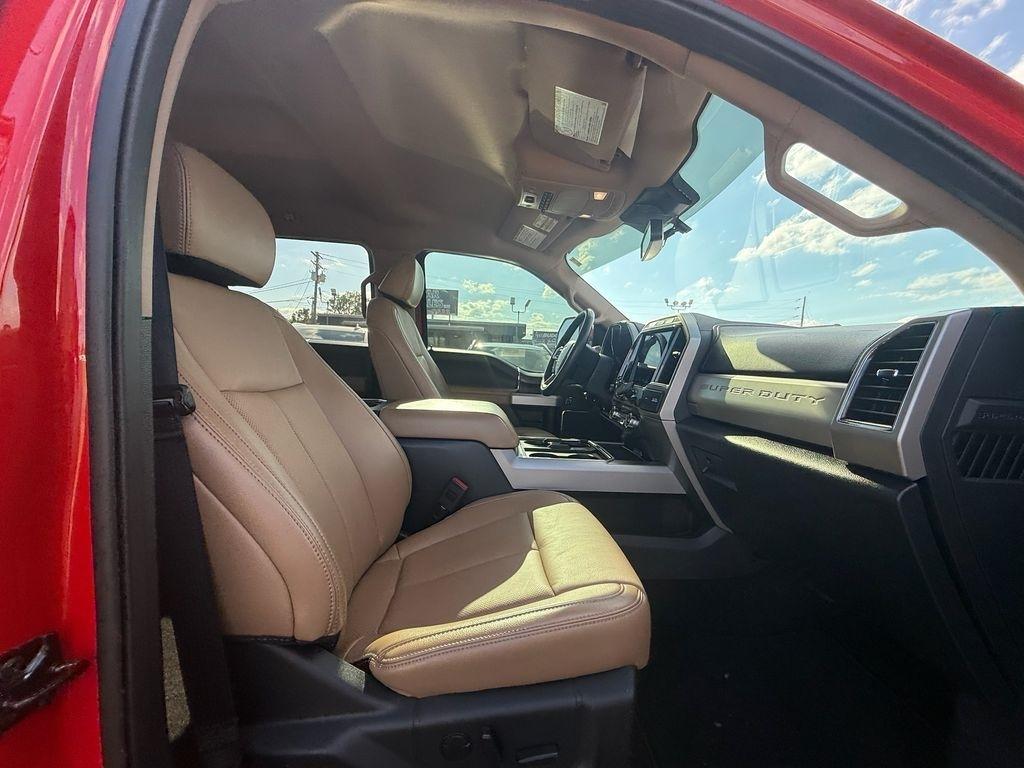 Ford F-250 SD Lariat Crew Cab 4WD 2022