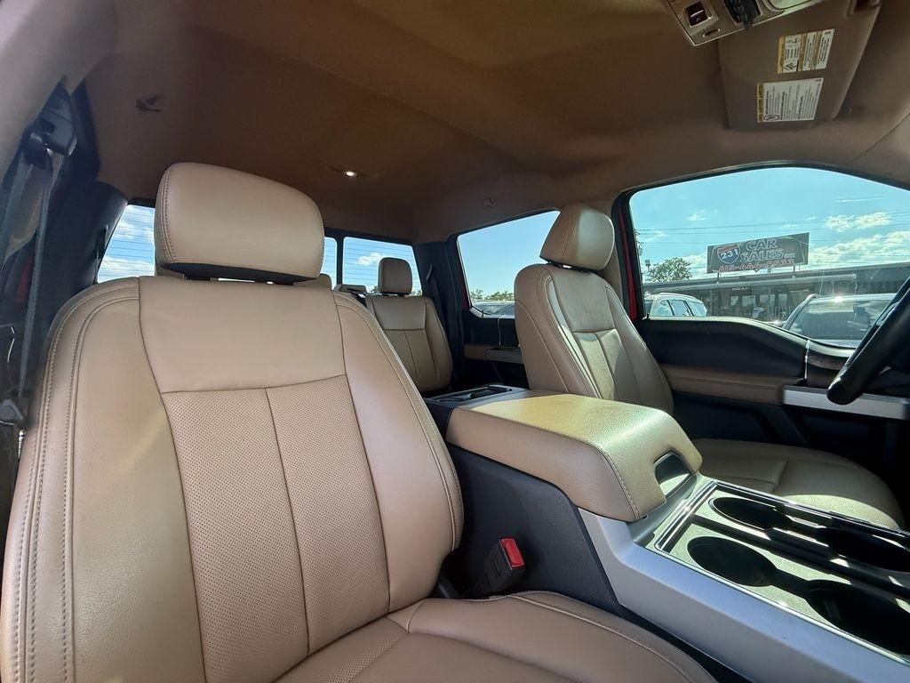 Ford F-250 SD Lariat Crew Cab 4WD 2022