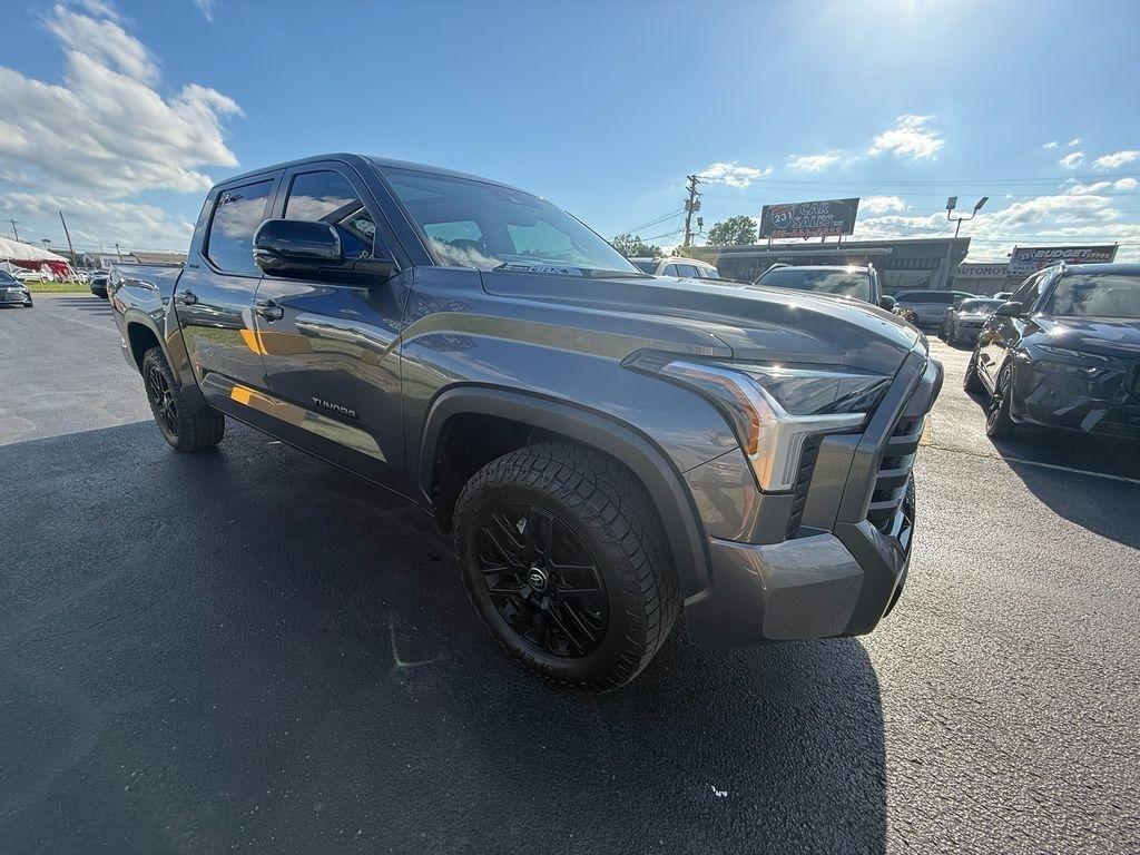 Toyota Tundra Limited CrewMax 4WD Hybrid 2024