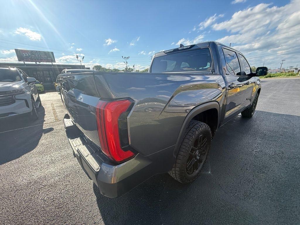 Toyota Tundra Limited CrewMax 4WD Hybrid 2024