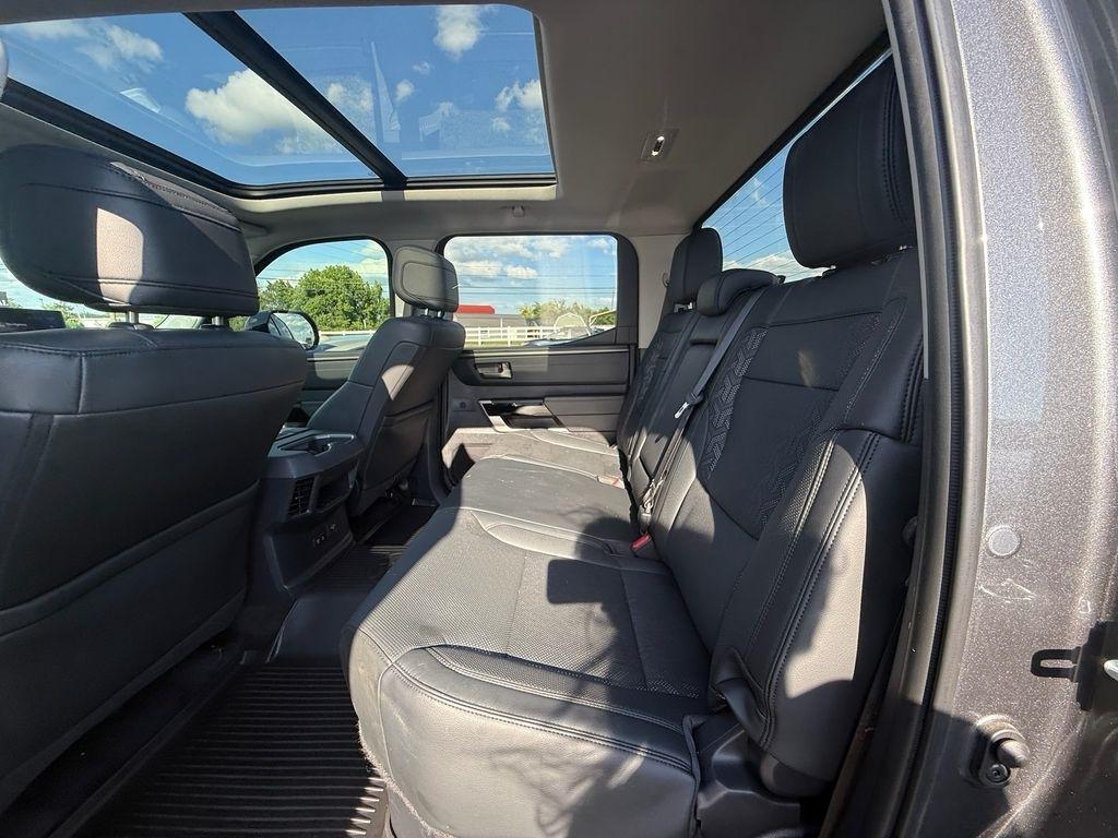 Toyota Tundra Limited CrewMax 4WD Hybrid 2024