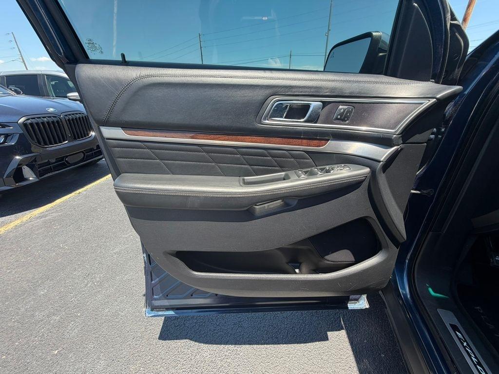 Ford Explorer Platinum AWD 2016
