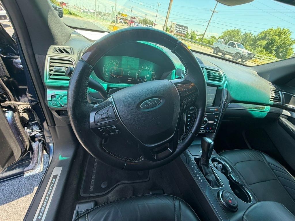 Ford Explorer Platinum AWD 2016