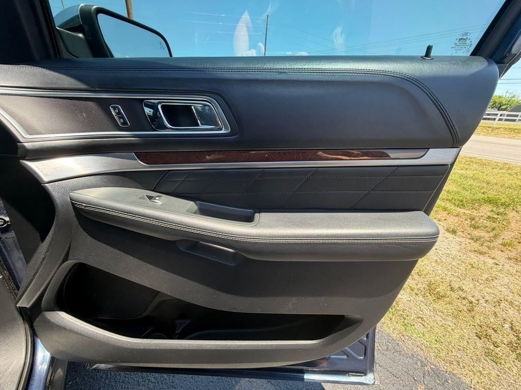 Ford Explorer Platinum AWD 2016
