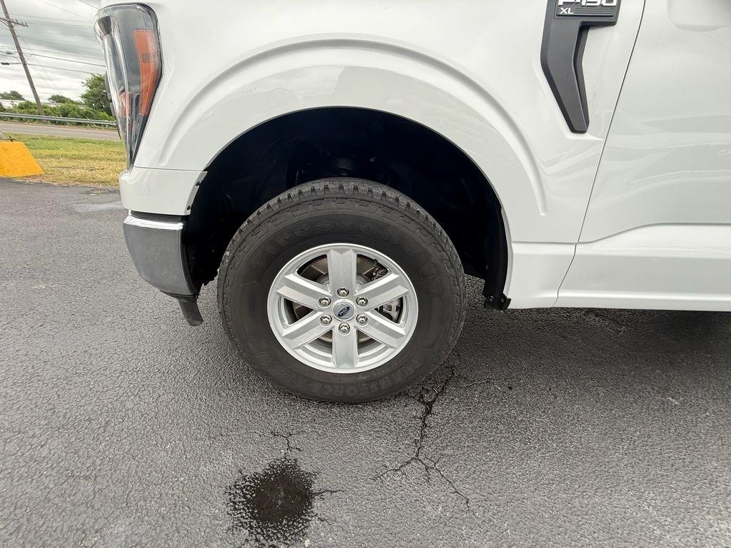 Ford F-150 XL SuperCrew 4WD 2023