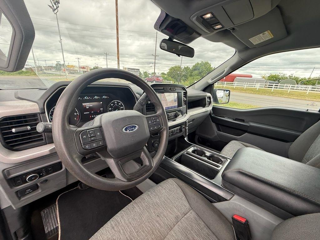 Ford F-150 XL SuperCrew 4WD 2023