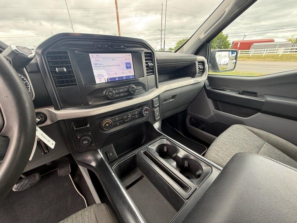 Ford F-150 XL SuperCrew 4WD 2023
