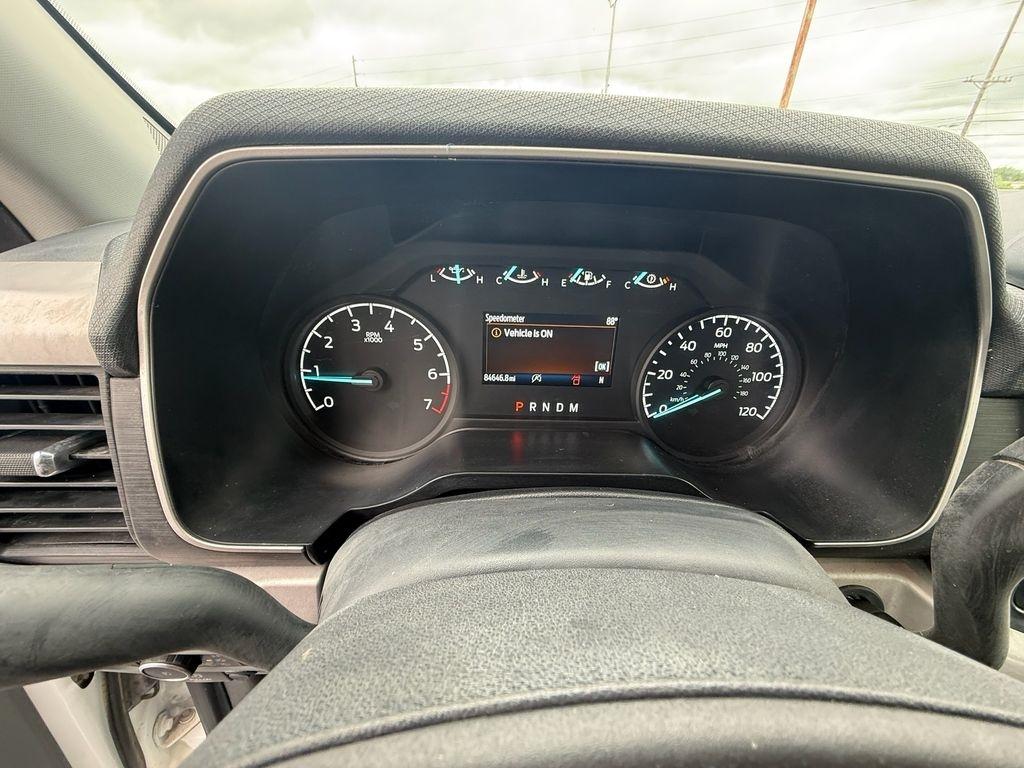 Ford F-150 XL SuperCrew 4WD 2023