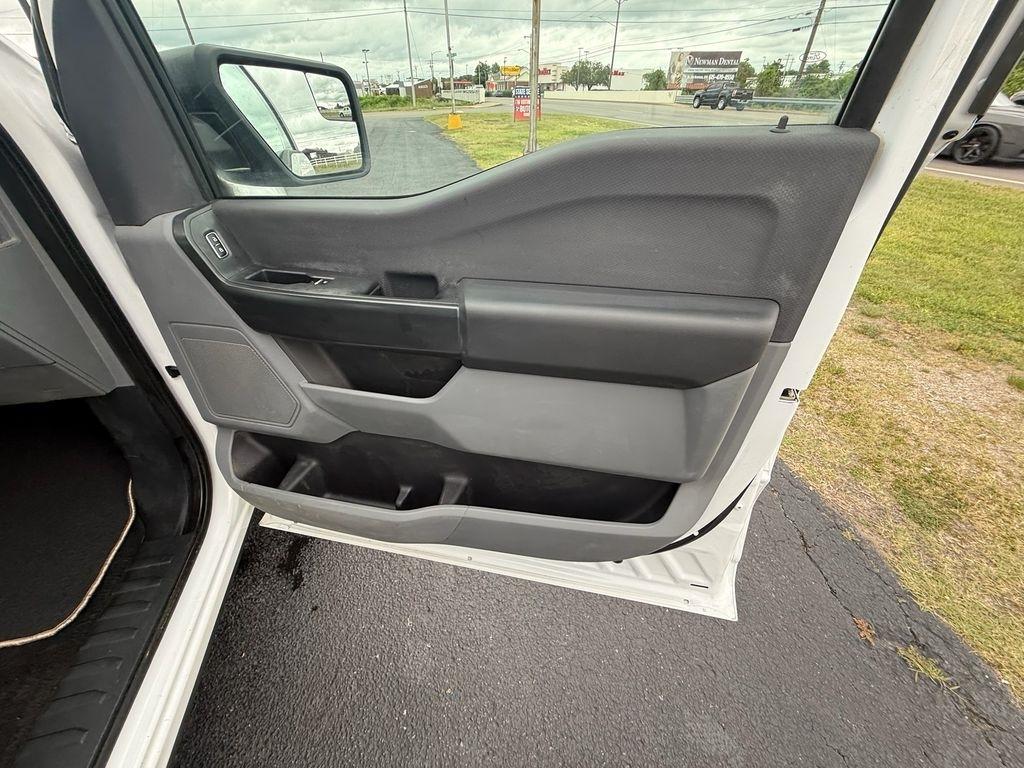 Ford F-150 XL SuperCrew 4WD 2023