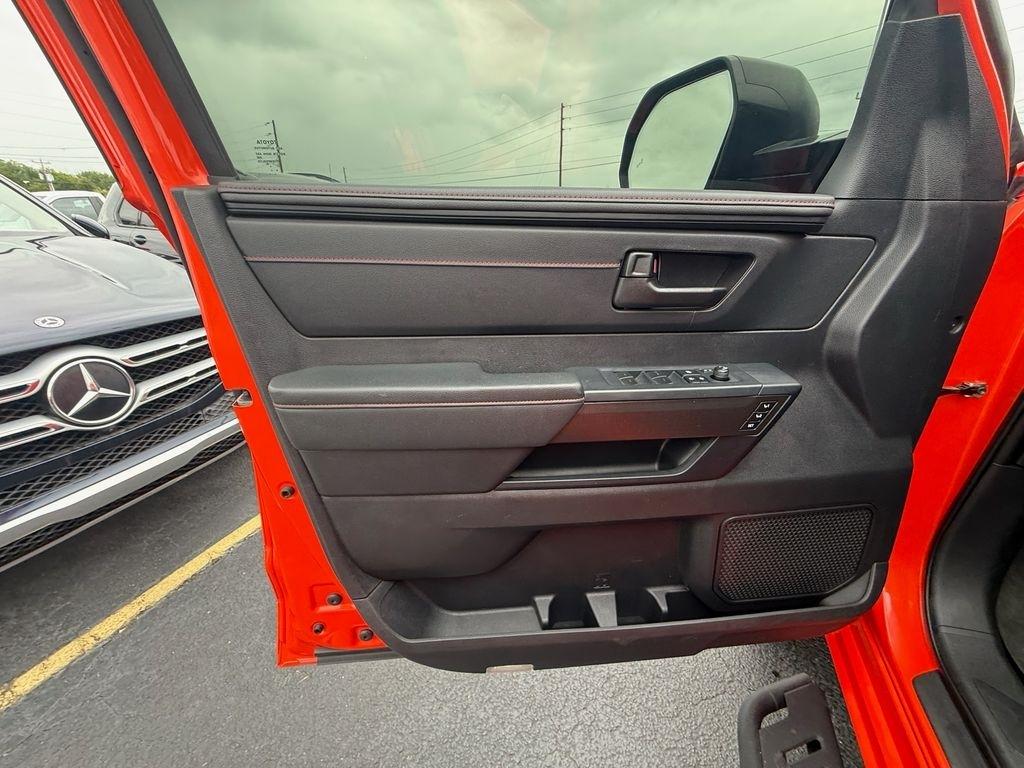 Toyota Tundra TRD PRO CrewMax 4WD Hybrid 2022