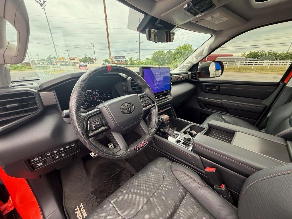 Toyota Tundra TRD PRO CrewMax 4WD Hybrid 2022