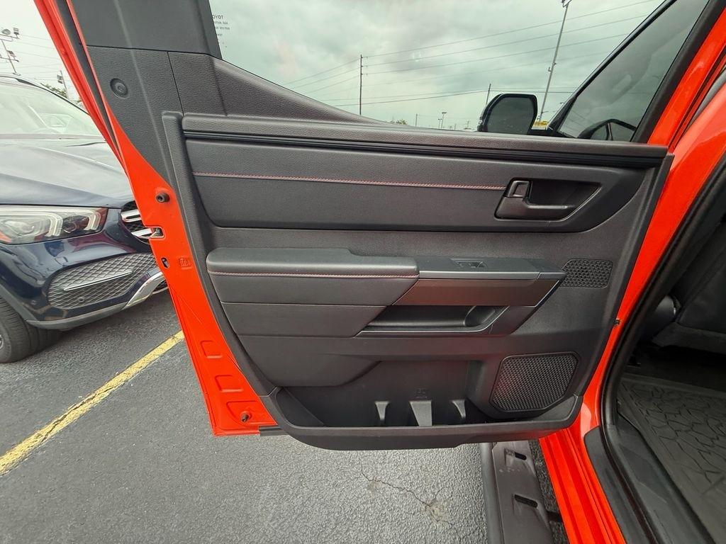 Toyota Tundra TRD PRO CrewMax 4WD Hybrid 2022