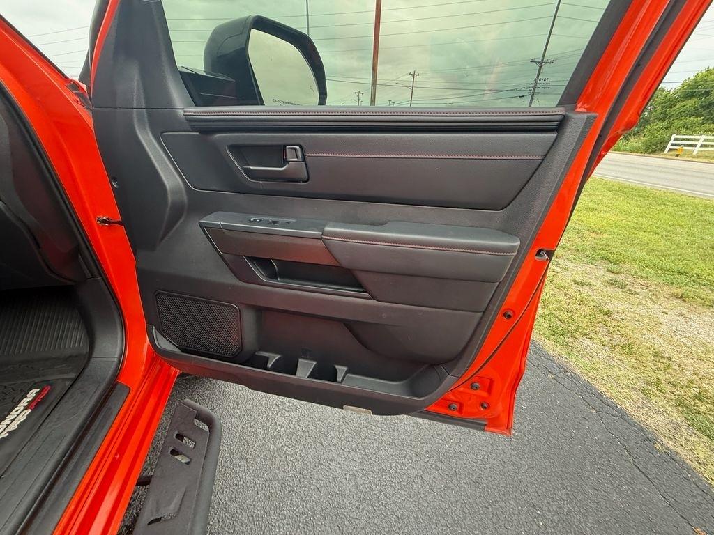 Toyota Tundra TRD PRO CrewMax 4WD Hybrid 2022