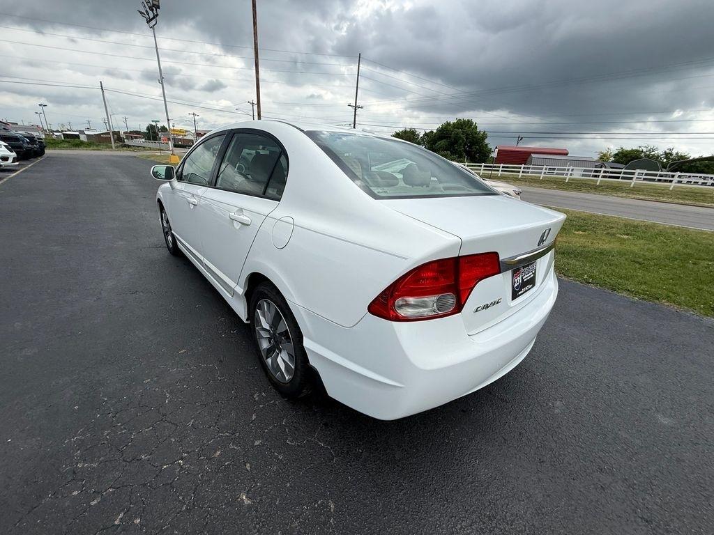 Honda Civic EX Sedan 5-Speed AT 2009