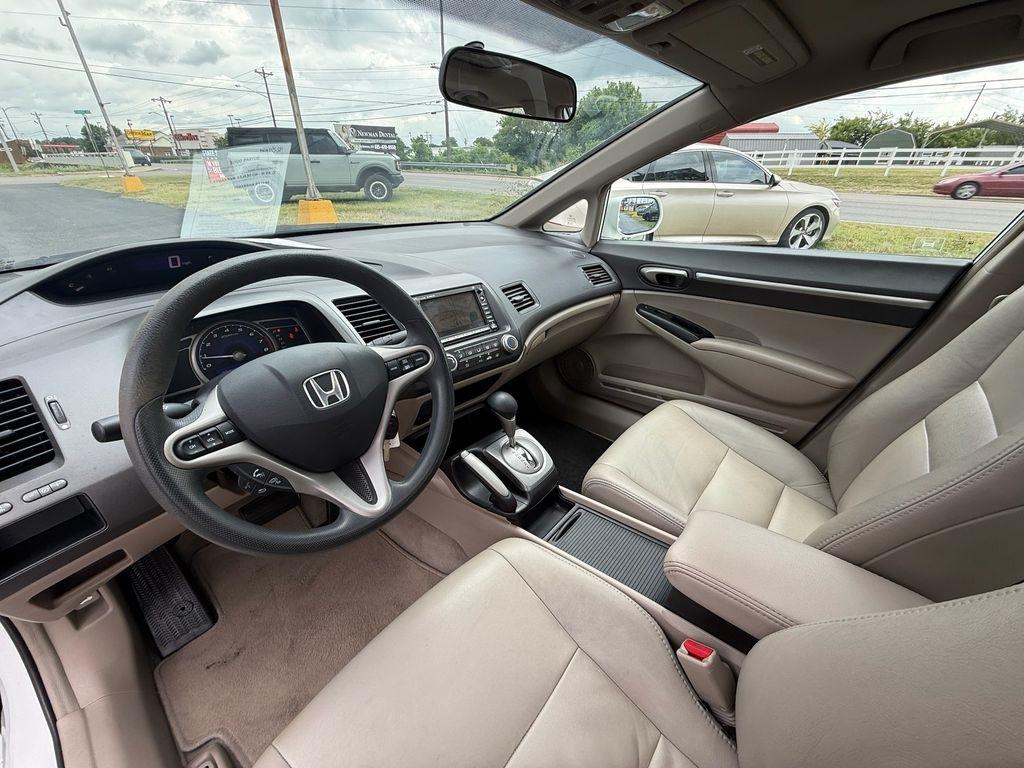 Honda Civic EX Sedan 5-Speed AT 2009