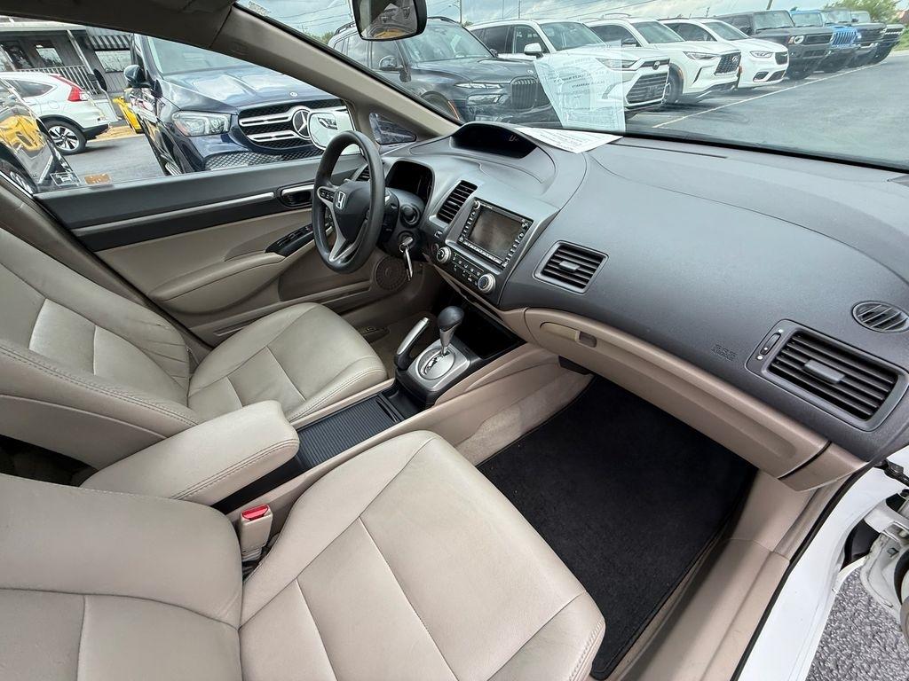 Honda Civic EX Sedan 5-Speed AT 2009