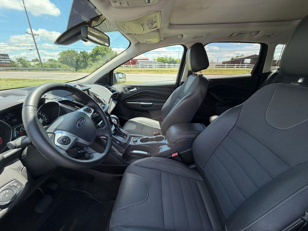 Ford Escape Titanium FWD 2013