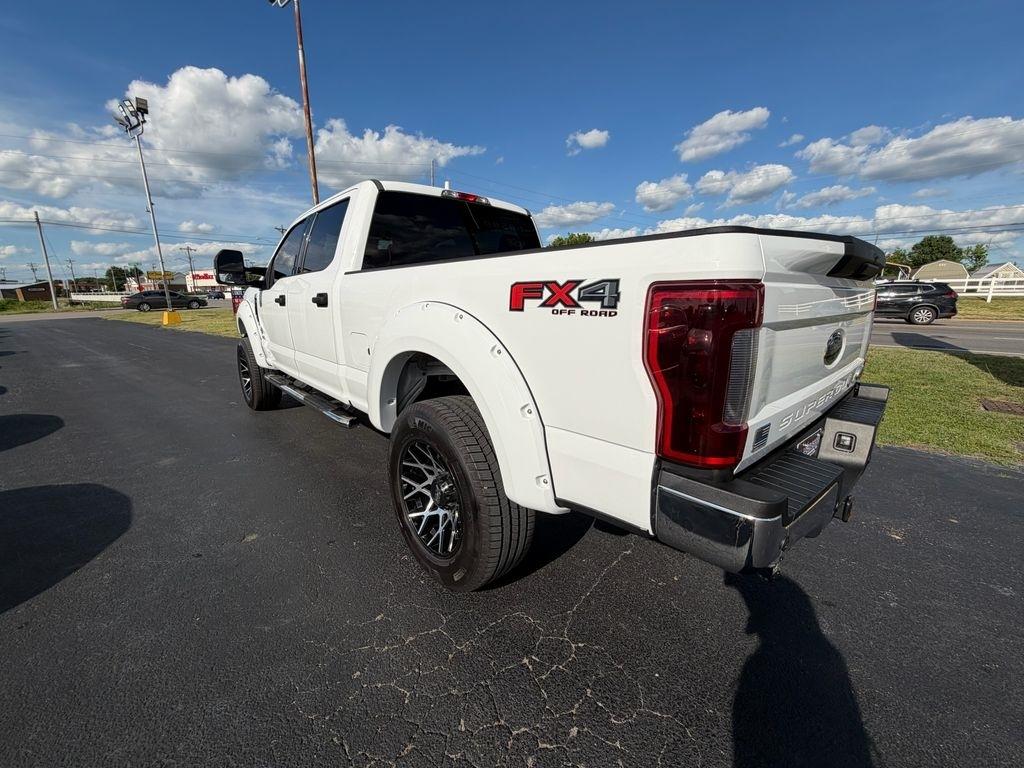Ford F-250 SD XLT Crew Cab 4WD 2017